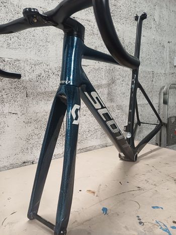 Used Scott Addict RC Frameset 2022 Road & Gravel, Blue — image 5 of 11