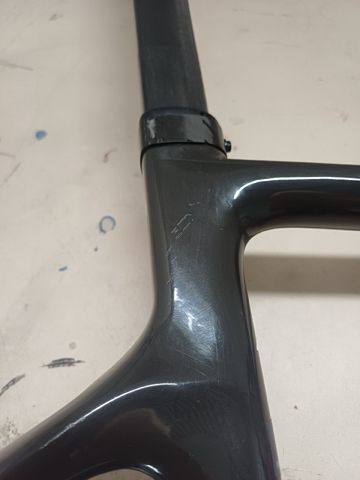 Scott Addict RC Frameset 2022 Road & Gravel d'occasion — image 7 sur 11