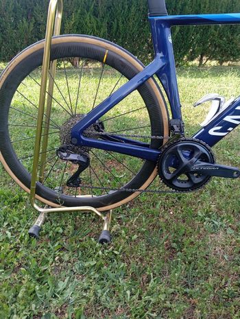 Canyon Aeroad Shimano Ultegra Di2 2023 Road & Gravel d'occasion — image 4 sur 9