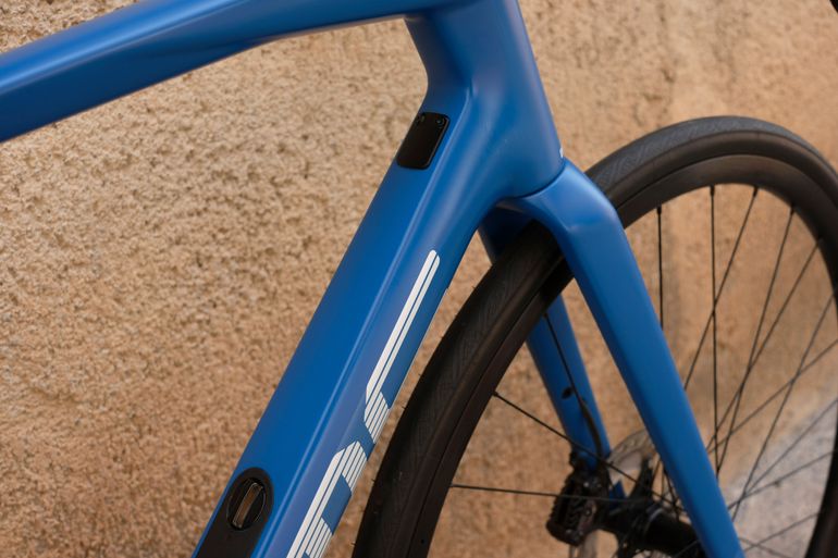 Käytetty BMC Roadmachine TWO 2024 2024 Road & Gravel — kuva 10 / 23