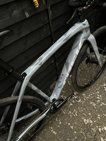 Used Trek Boone SRAM Apex 2025 Road & Gravel, Light Gray — image 4 of 7