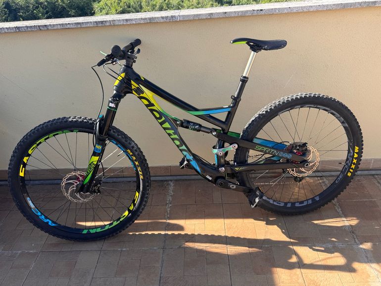 Used Devinci Spartan Carbon SLX / XT 2017 2017 Mountainbike, Green — image 2 of 10