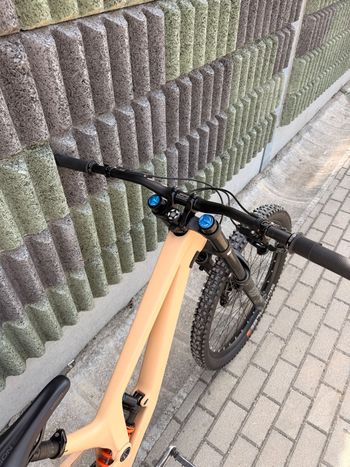 Used Canyon Sender CFR Mullet Underdog 2023 2023 Mountainbike, Orange — image 4 of 5