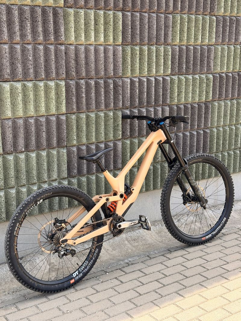 Canyon Sender CFR Mullet Underdog 2023 2023 MTB usato