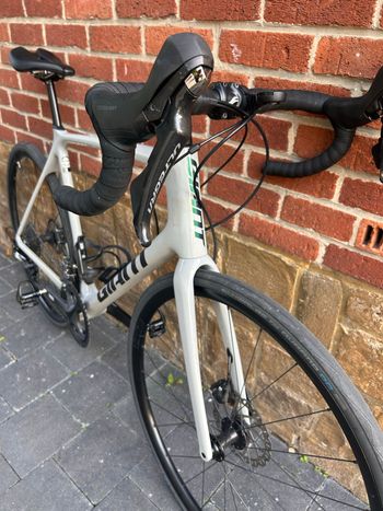 Used Giant TCR Advanced 1+ Disc 2021 2021 Road & Gravel, Light Gray — image 2 of 8