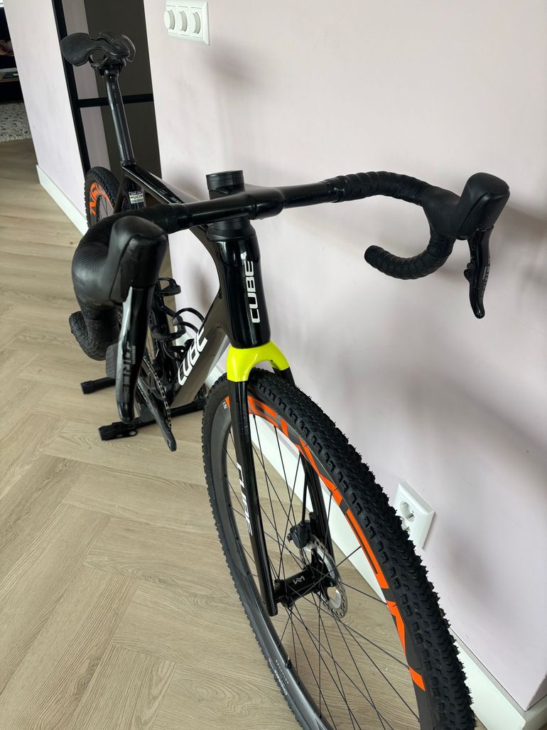 Used CUBE CROSS RACE C:68X TE 2023 2023 Road & Gravel, Black — image 5 of 7