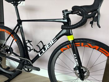 Used CUBE CROSS RACE C:68X TE 2023 2023 Road & Gravel, Black — image 4 of 7