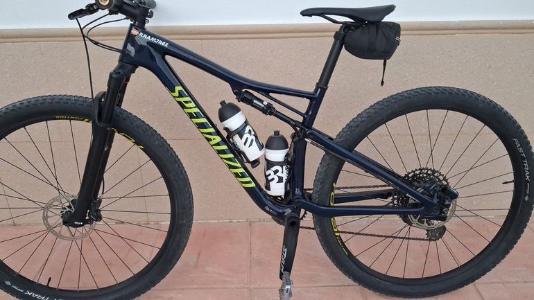 Brugt Specialized Men's Epic Comp Carbon 2019 2019 Mountainbike — billede 8 af 12