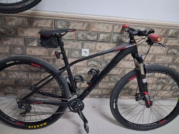 Tweedehands Orbea ALMA H30-EAGLE 29 2018 2018 Mountainbike — afbeelding 7 van 9