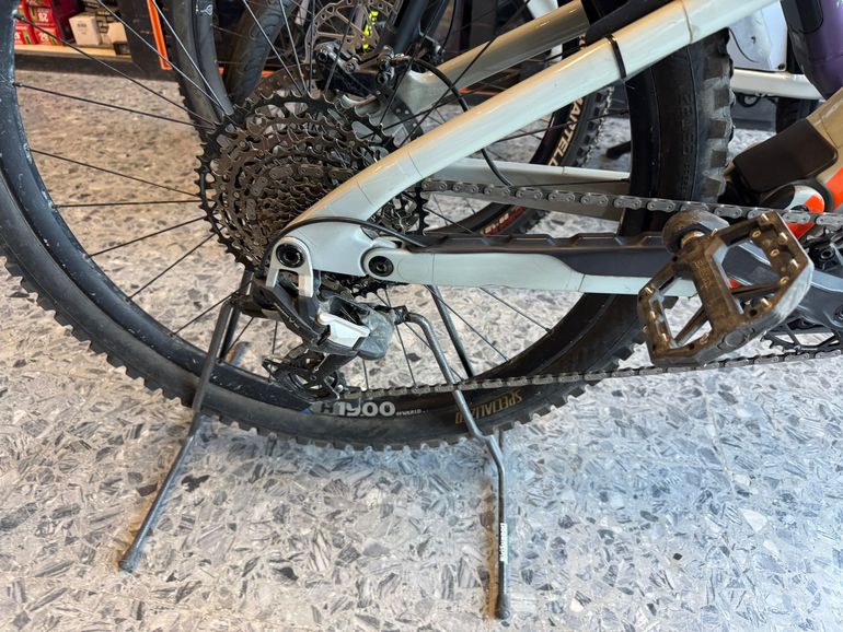 Used Cannondale Moterra LT 1 2025 Mountainbike, Light Gray — image 6 of 6