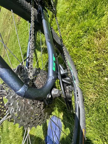 Used GT Avalanche Comp 2020 2020 Mountainbike, Black, 27.5, 29 — image 7 of 8