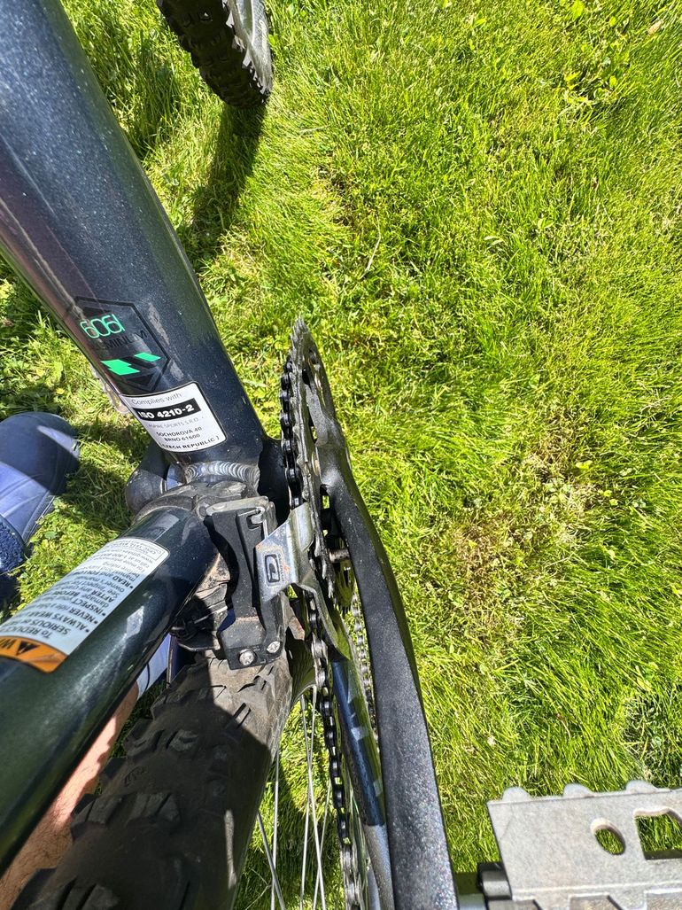 Used GT Avalanche Comp 2020 2020 Mountainbike, Black, 27.5, 29 — image 6 of 8