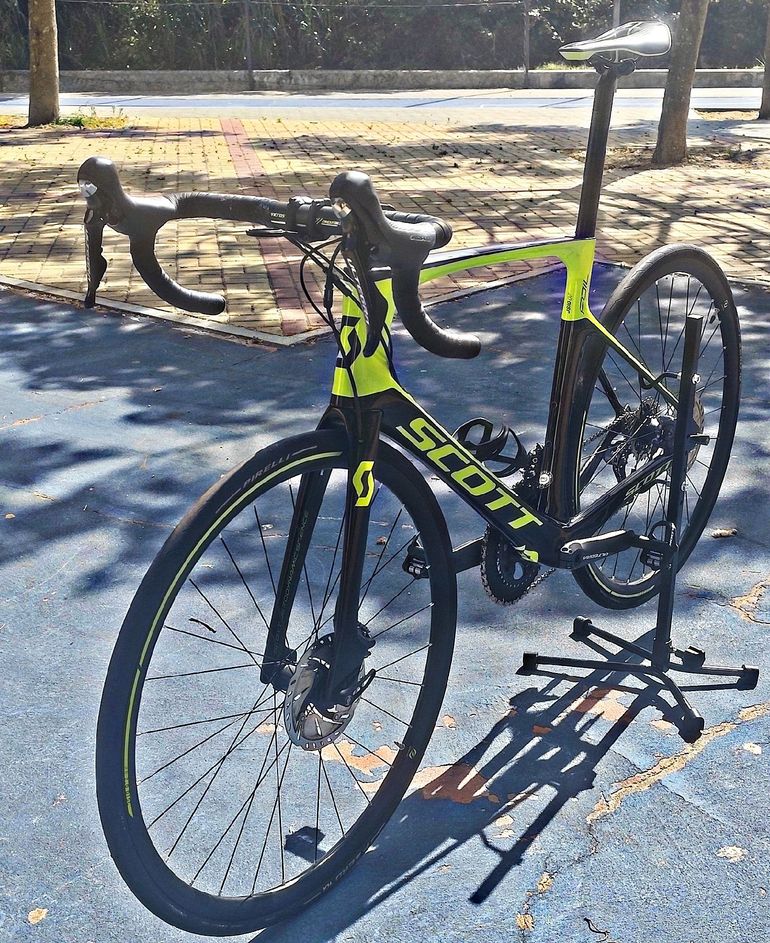 Použité Scott Foil 20 disc 2018 2018 Road & Gravel — obrázek 4 z 5