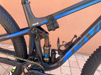 Použité Pivot Mach 4 SL Team XX1 AXS w/ Fox Live Valve 2020 2020 Mountainbike — obrázek 3 z 7