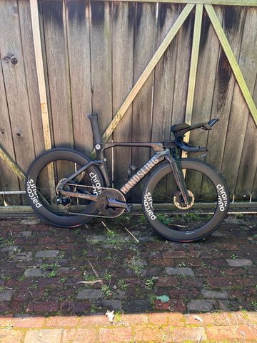 Handsling Custom SRAM Force eTap AXS 2024 Road & Gravel usato