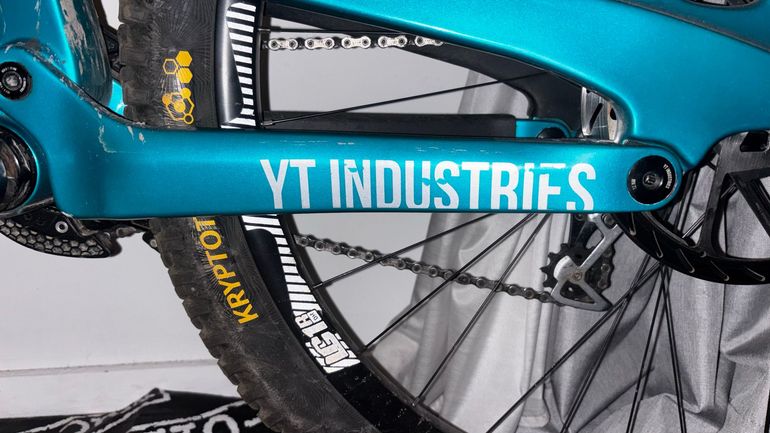 Used YT Industries TUES 29 CF Pro Race 2019 2019 Mountainbike, Blue — image 9 of 10