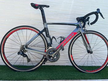 Stevens Arcalis Shimano Ultegra 2018 Road & Gravel de segunda mano, Rojo — imagen 4 de 12