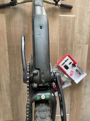 Použité Santa Cruz BRONSON X0 AXS RSV / Carbon CC 2024 Frameset 2024 Mountainbike — obrázek 8 z 9