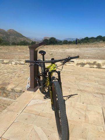 Brugt BMC Fourstroke AMP LT ONE USA 2024 2024 Mountainbike — billede 3 af 9