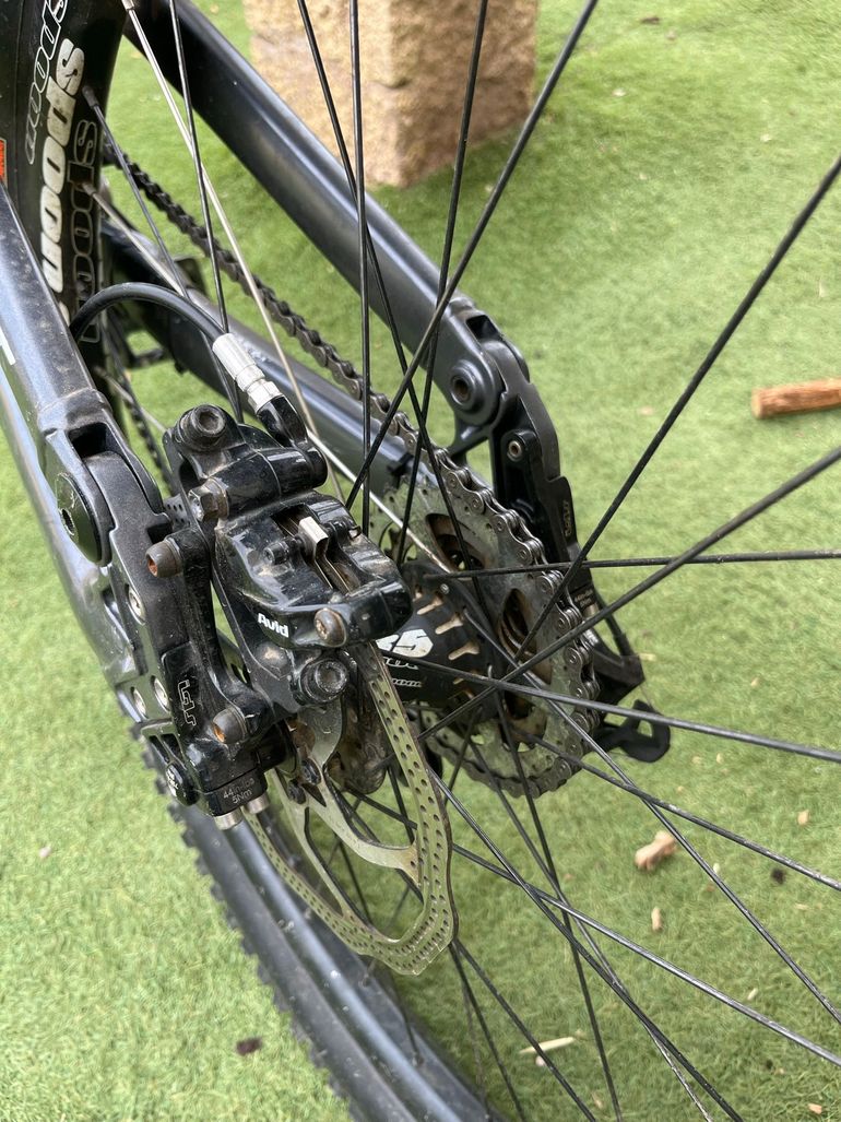 Used Scott Voltage SRAM X5 2013 Mountainbike, Light Gray — image 2 of 4