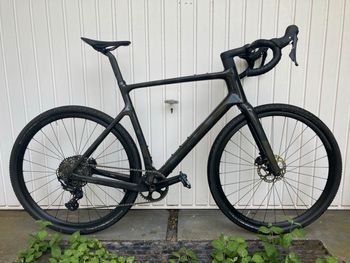Used Scott Addict Gravel 40 2025 2025 Road & Gravel