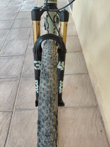 Orbea OIZ M10 TR 2022 2022 Mountainbike usato, Verde — immagine 9 di 13