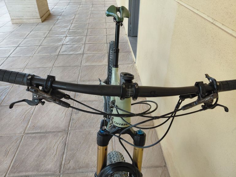 Orbea OIZ M10 TR 2022 2022 Mountainbike de segunda mano, Verde — imagen 8 de 13