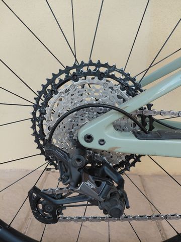 Orbea OIZ M10 TR 2022 2022 Mountainbike usato, Verde — immagine 3 di 13