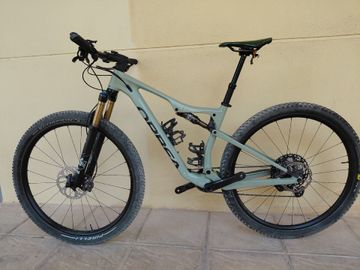 Orbea OIZ M10 TR 2022 2022 Mountainbike usato, Verde — immagine 2 di 13