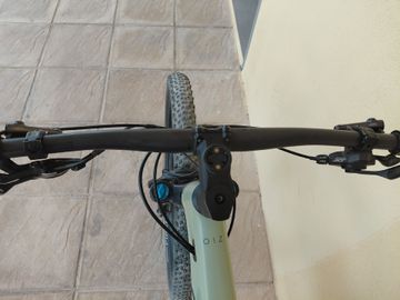 Orbea OIZ M10 TR 2022 2022 Mountainbike usato, Verde — immagine 10 di 13