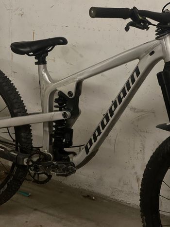 Used Propain Spindrift SRAM GX Eagle AXS 2022 Mountainbike, Light Gray — image 9 of 13