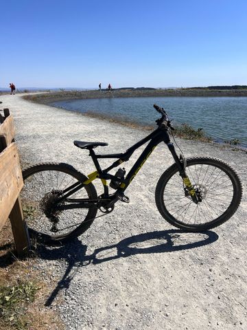 Used Orbea occam 2022 Mountainbike, Green — image 7 of 8