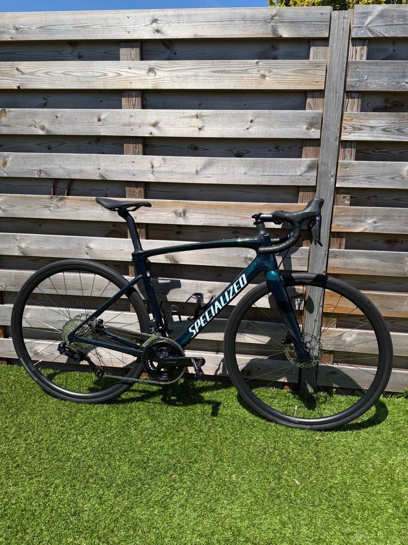 Gebrauchtes Specialized Roubaix SL8 Comp 2025 2025 Road & Gravel, Grün — Bild 1 von 4