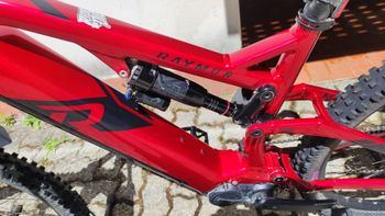 Tweedehands R RAYMON TrailRay 160E 10.0 2024 2024 Mountainbike — afbeelding 9 van 11