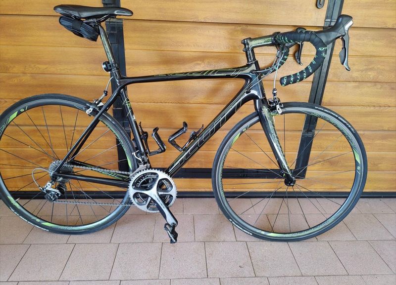 Used Scott Addict RC Shimano Dura Ace 2016 Road & Gravel, Black — image 1 of 9