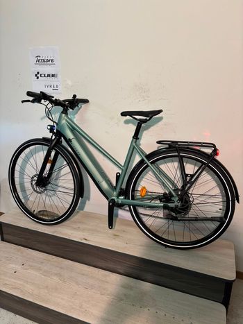 Gebrauchtes DECATHLON Long Distance Elops 2021 Urban, Grün — Bild 2 von 11