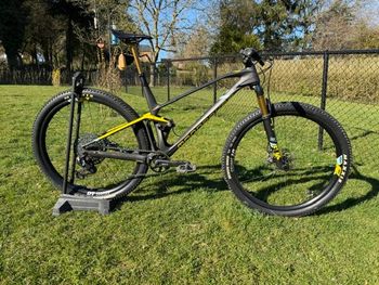 Used Mondraker F-Podium Carbon R 2021 2021 MTB