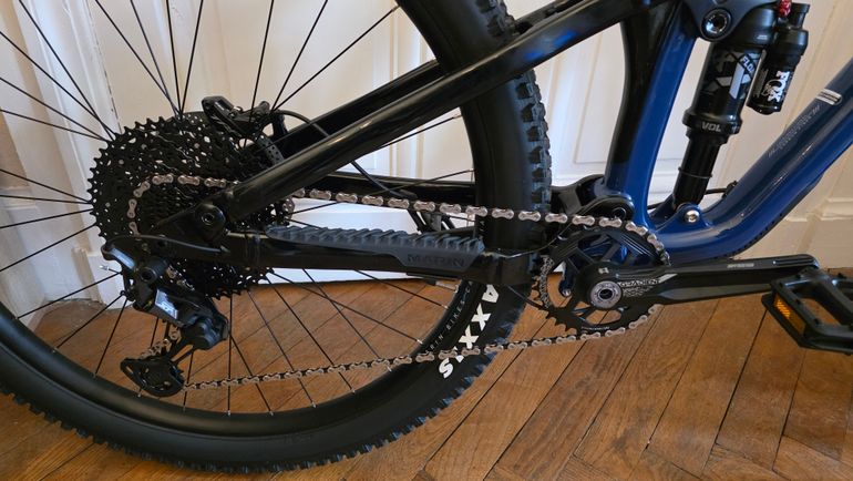 Used Marin Rift Zone Carbon 2 2025 Mountainbike, Blue — image 5 of 8