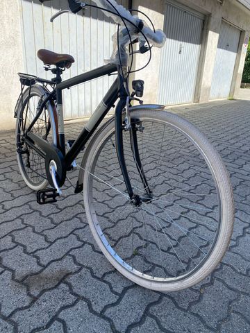 Used Via Veneto Custom Urban, Black — image 3 of 4