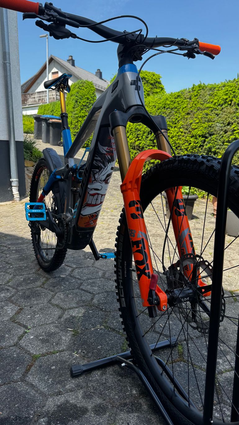 Brugt CUBE STEREO HYBRID 160 HPC ACTIONTEAM 625 27.5 NYON 2021 2021 Mountainbike — billede 2 af 9