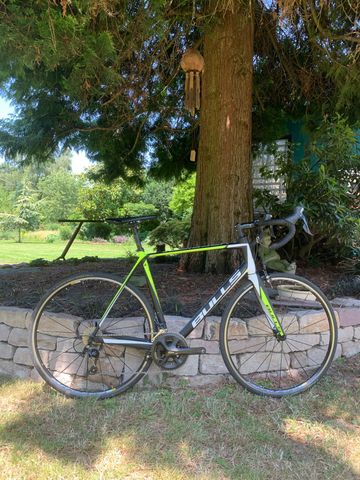 Gebrauchtes BULLS Harrier Shimano 105 2016 Road & Gravel, Grün — Bild 1 von 10