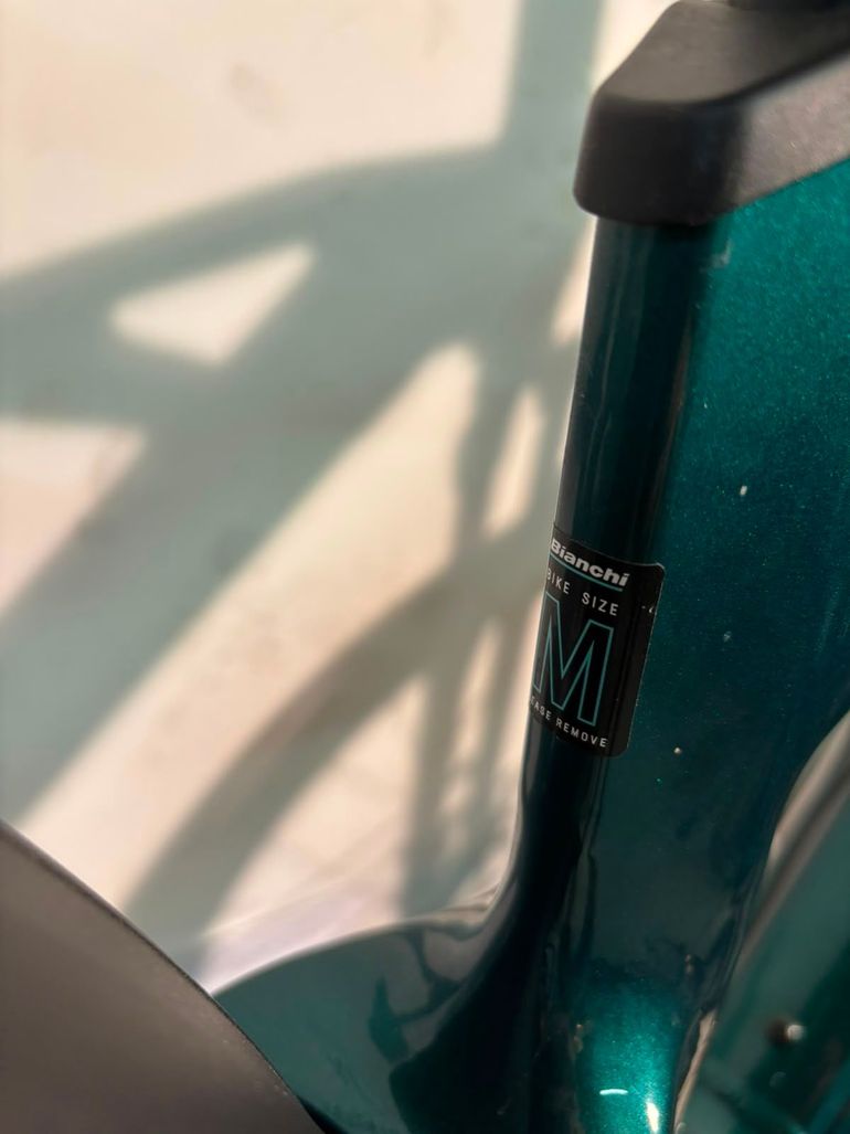 Used Bianchi e-Vertic T-Type DEORE 2023 2023 Urban, Green — image 8 of 15