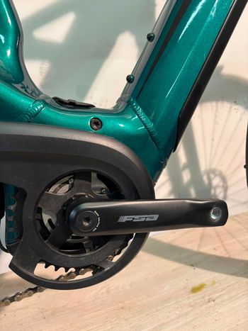 Used Bianchi e-Vertic T-Type DEORE 2023 2023 Urban, Green — image 9 of 15
