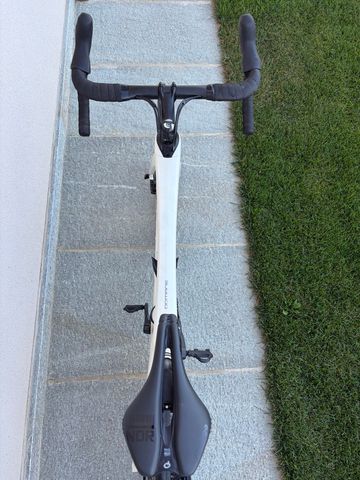 Tweedehands Trek Domane Shimano Ultegra 2023 Road & Gravel — afbeelding 4 van 11
