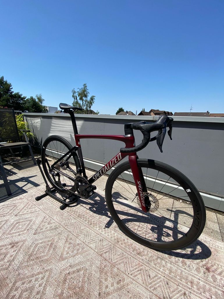 Used Specialized Tarmac SL7 Expert 2022 2022 Road & Gravel, Red — image 8 of 19