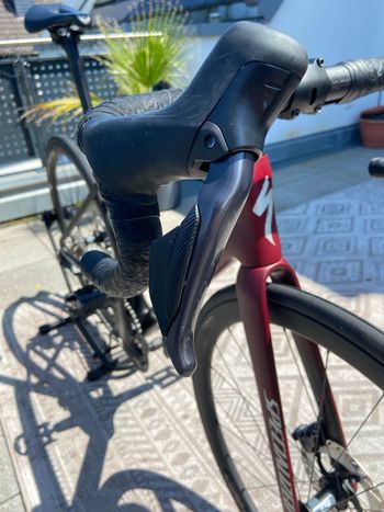 Used Specialized Tarmac SL7 Expert 2022 2022 Road & Gravel, Red — image 16 of 19