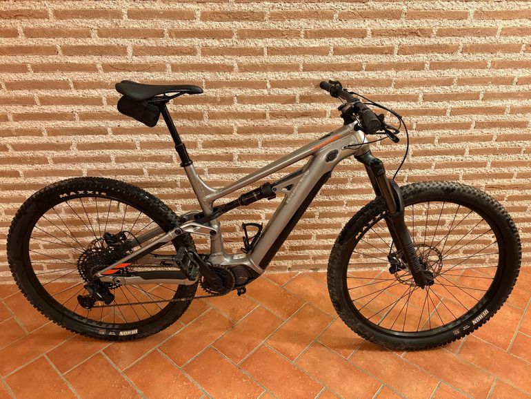 Used Cannondale Moterra Neo 4 2023 2023 Mountainbike, Light Gray, 29 — image 4 of 6