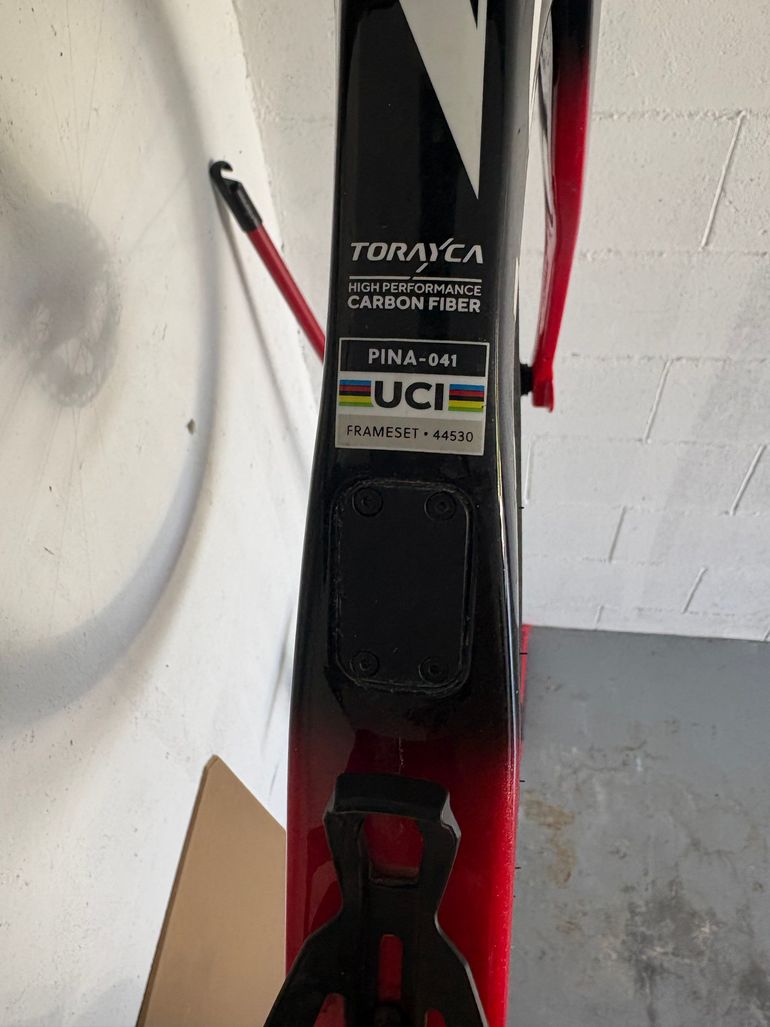 Used Pinarello F7 ULTEGRA Di2 2025 2025 Road & Gravel, Black — image 7 of 7
