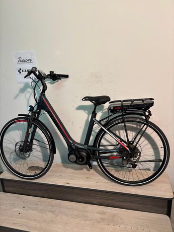 Used CUBE TOURING HYBRID 400 2017 2017 Urban, Light Gray — image 11 of 14