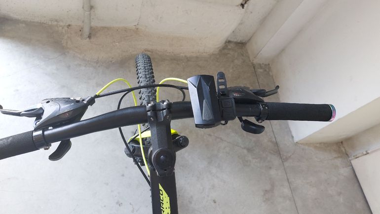 Esperia Custom Shimano Tourney 2025 Mountainbike de segunda mano, Negro — imagen 4 de 8